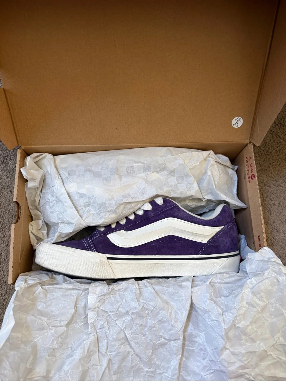Men's Purple Suede Skate Sneakers with White Stripe
